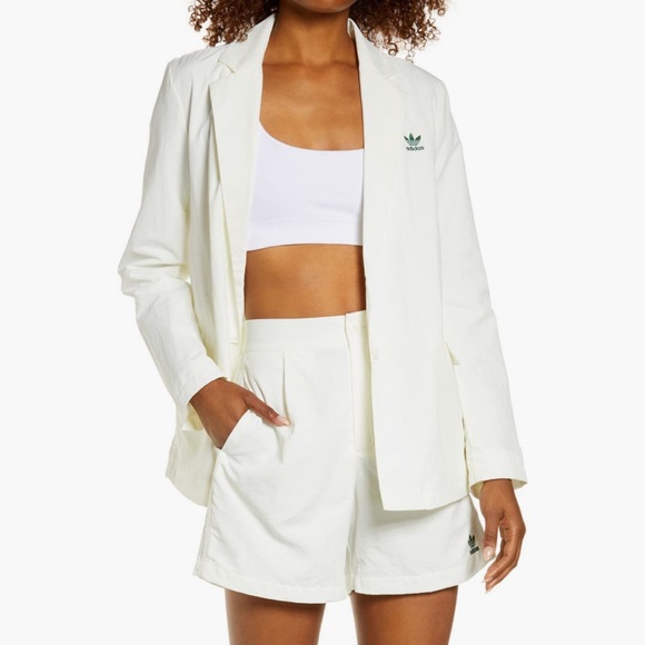 Adidas Original High Waist Shorts